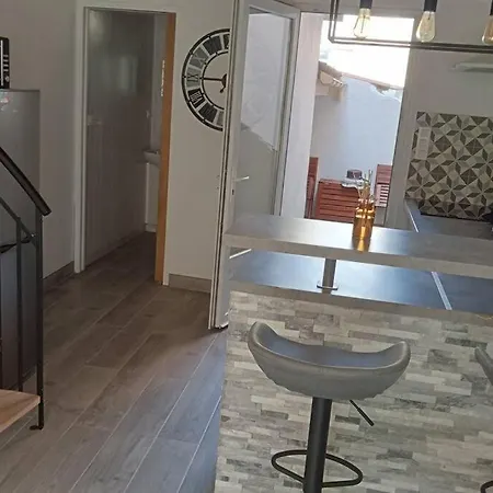 Petite Maison De A דירה *